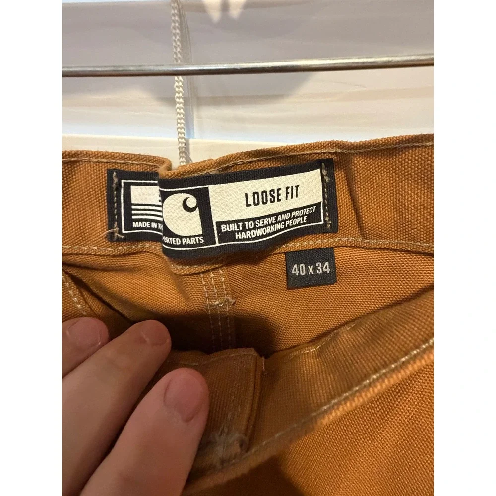 Carhartt loose fit